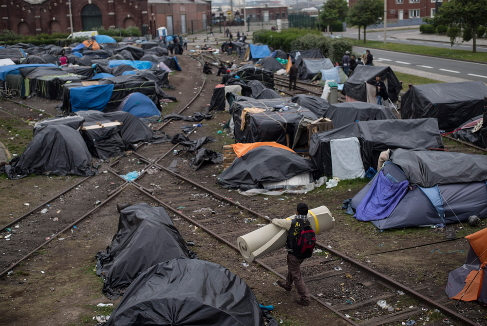 Calais : les associations déposent un recours en justice pour protéger les droits des habitants de la 